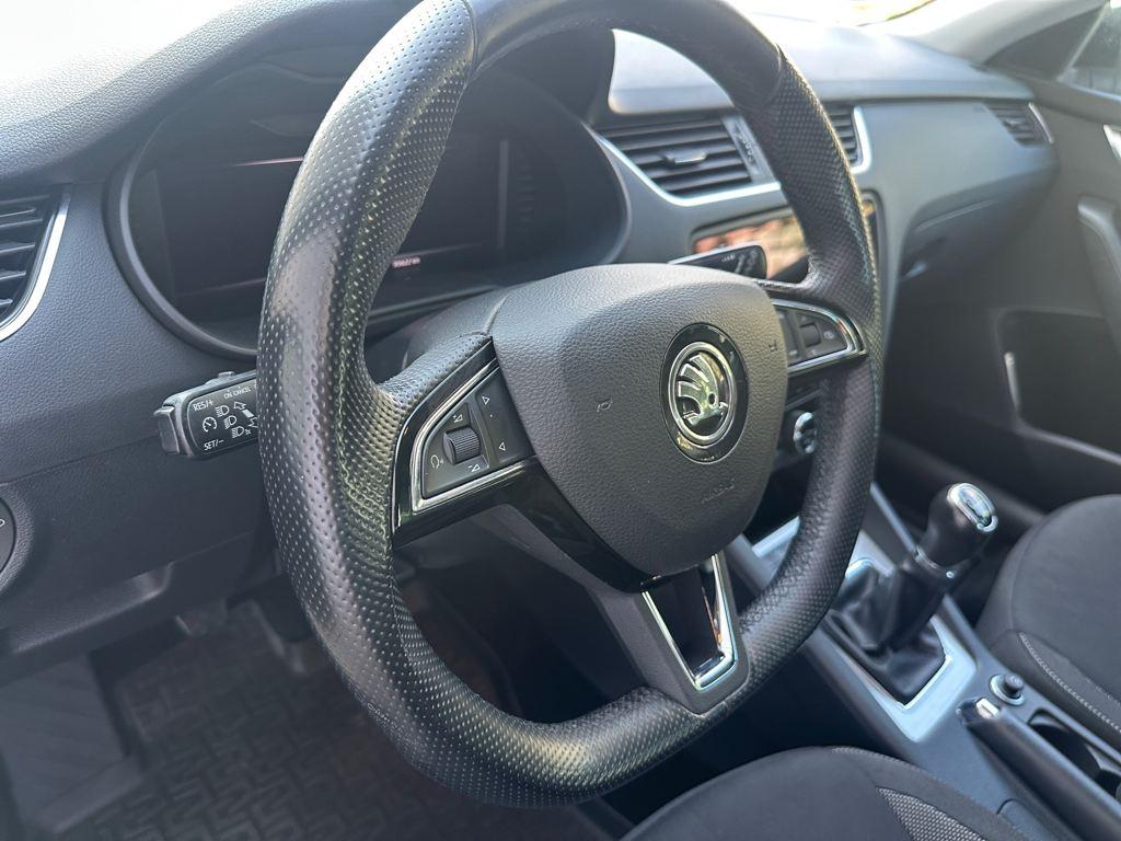 Skoda Octavia 1.0 TSI Ambition 85 kW (115 CV) - 8