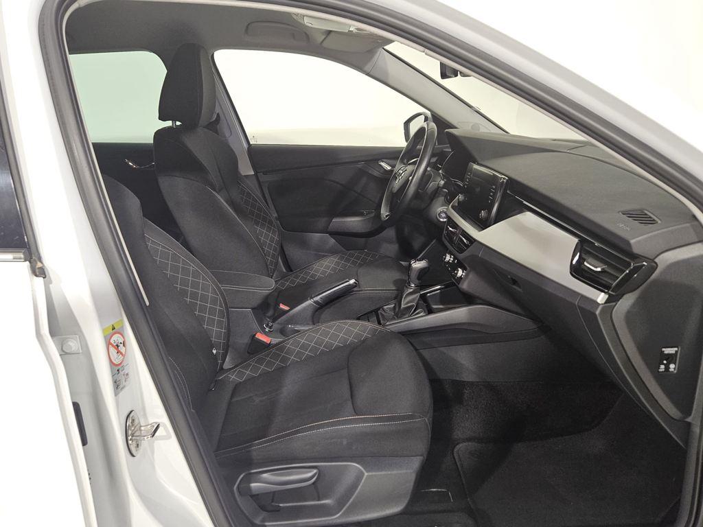 Skoda Kamiq 1.0 TSI Emotion 81 kW (110 CV) - 4