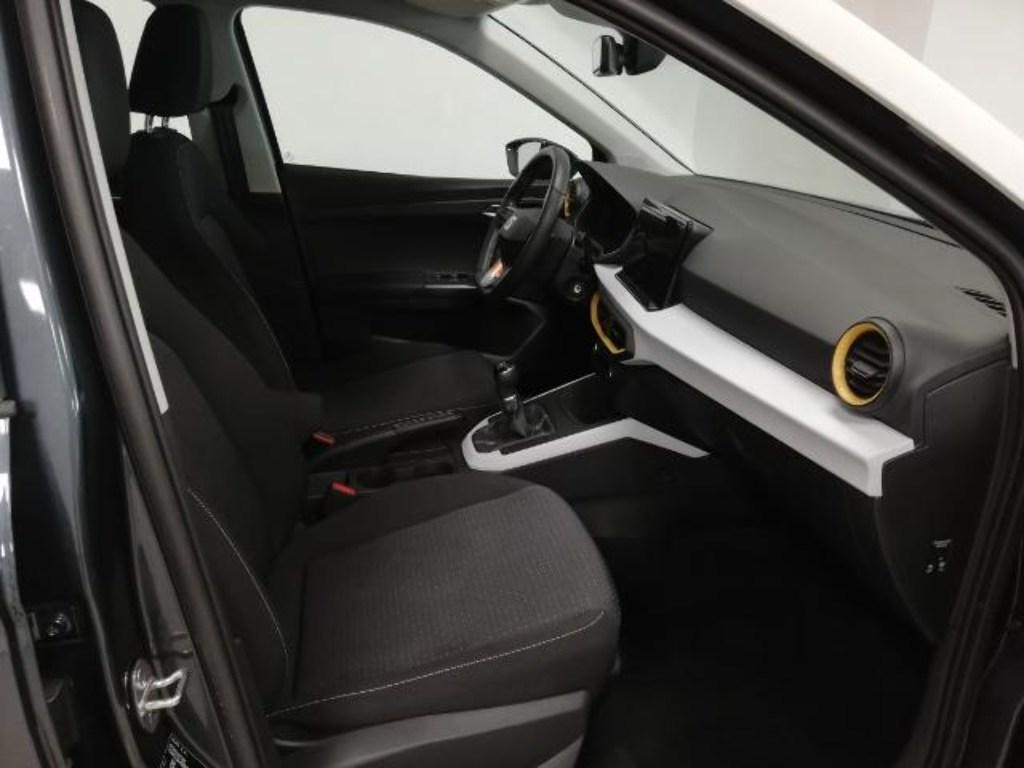 SEAT Arona 1.0 TSI Style XM 81 kW (110 CV) - 4