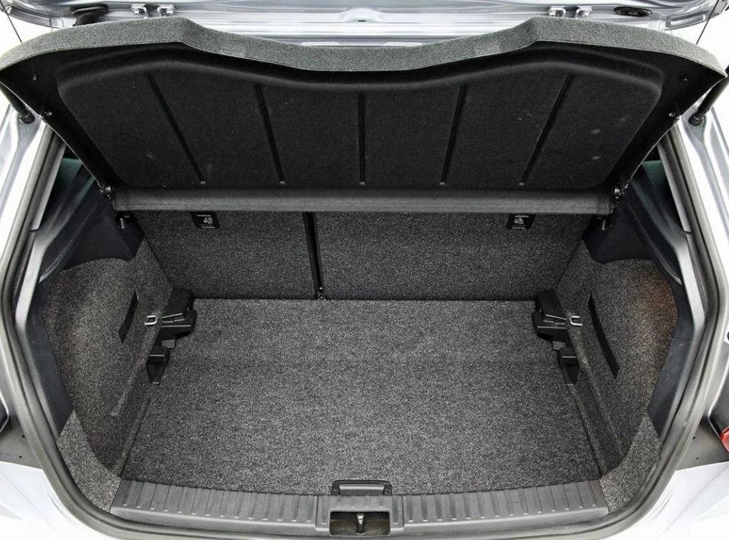 SEAT Ibiza 1.0 TSI S&S FR 40 Aniversario 85 kW (115 CV) - 6