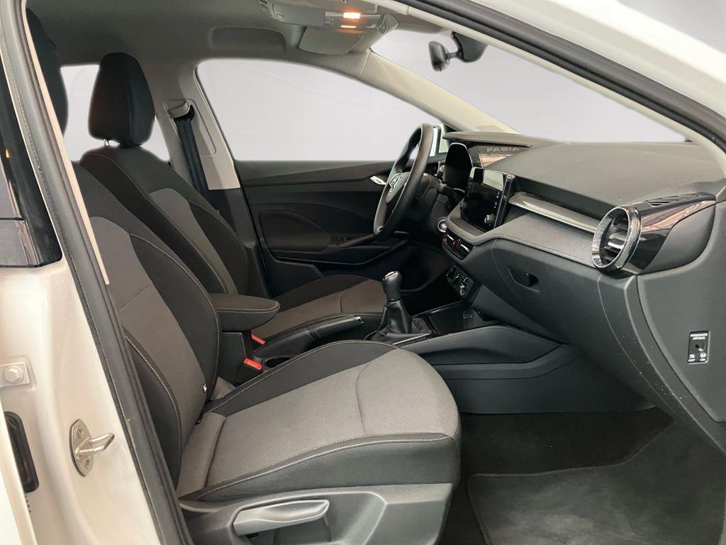 Skoda Fabia 1.0 TSI Selection 70 kW (95 CV) - 4