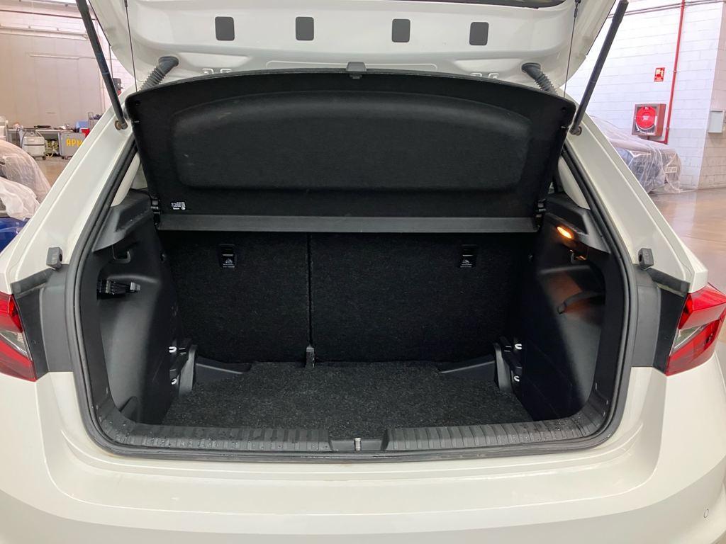 Skoda Fabia 1.0 TSI Selection 70 kW (95 CV) - 6