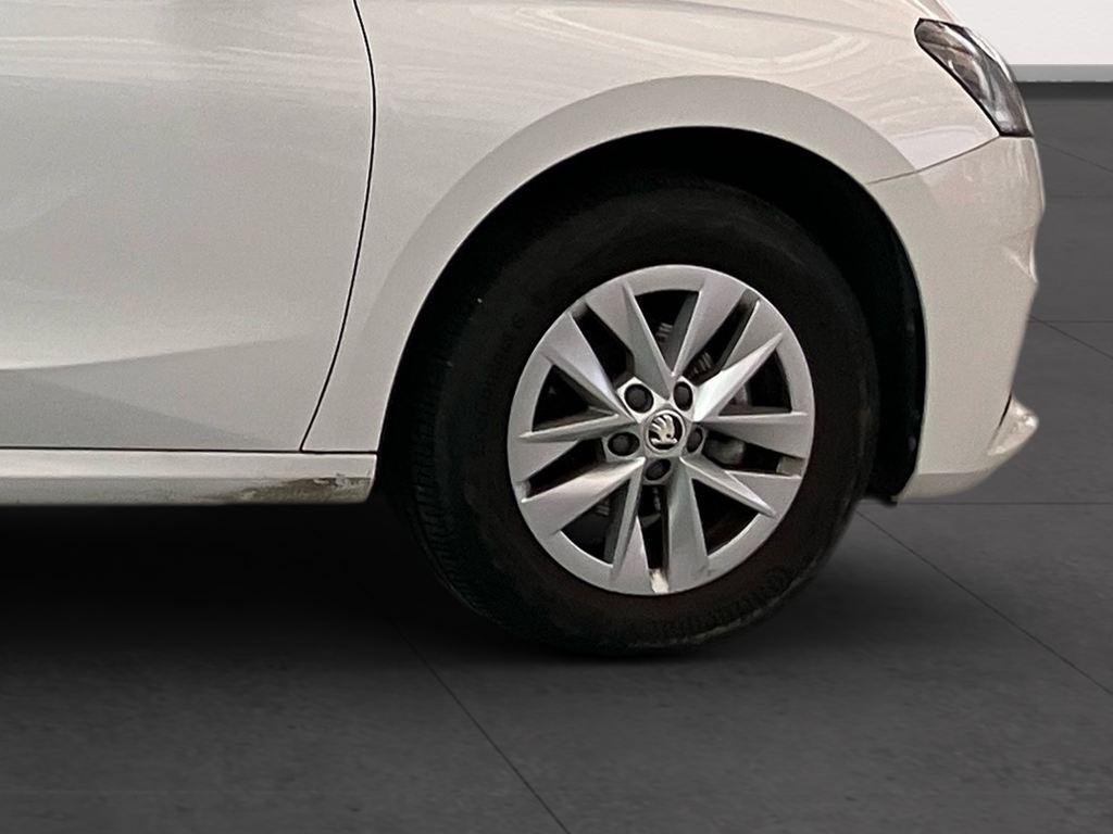 Skoda Fabia 1.0 TSI Selection 70 kW (95 CV) - 7