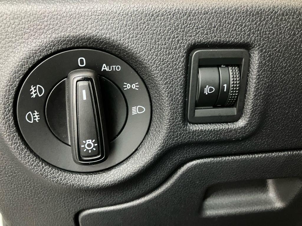 Skoda Fabia 1.0 TSI Selection 70 kW (95 CV) - 11