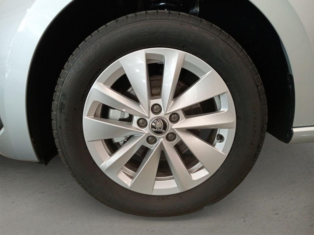 Skoda Scala 1.0 TSI Selection DSG 85 kW (115 CV) - 7