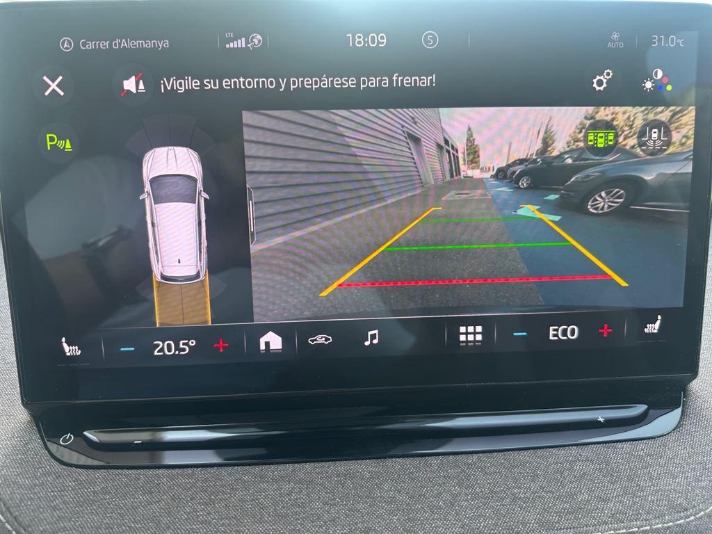 Skoda Enyaq IV 60 132 kW (180 CV) 60kWh - 14