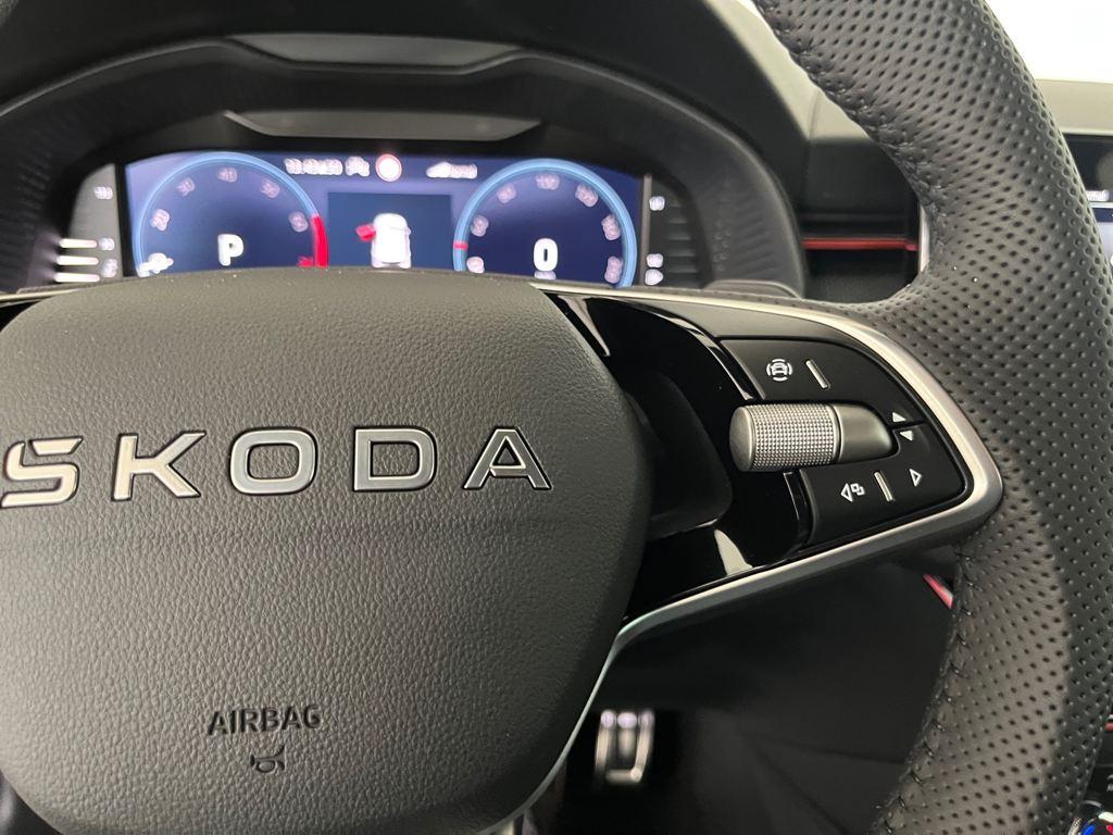 Skoda Kamiq 1.0 TSI Sport DSG 85 kW (115 CV) - 9