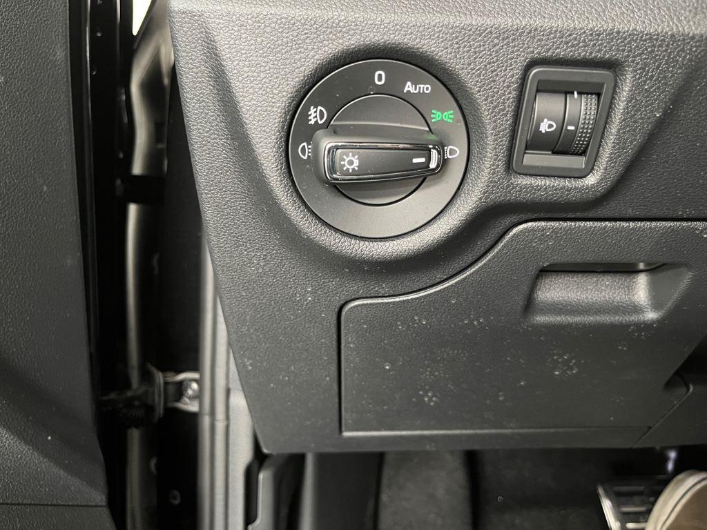 Skoda Kamiq 1.0 TSI Sport DSG 85 kW (115 CV) - 13