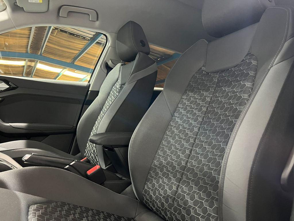 Audi A1 Sportback Adrenalin 30 TFSI 81 kW (110 CV) S tronic - 15