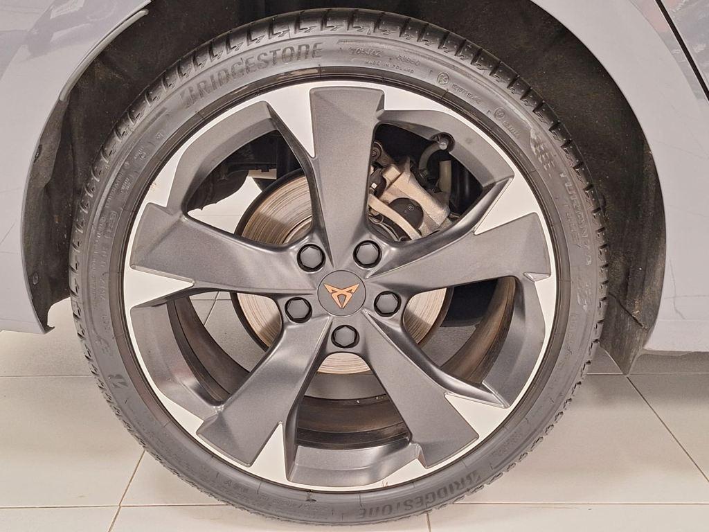 CUPRA Leon Sportstourer 1.5 eTSI DSG 110 kW (150 CV) - 7