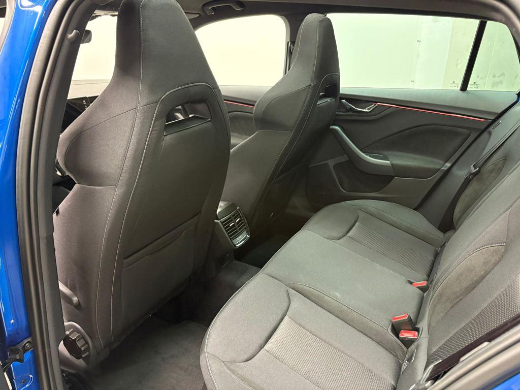 Skoda Scala Design 1.0 TSI DSG 85 kW (115 CV) - 10