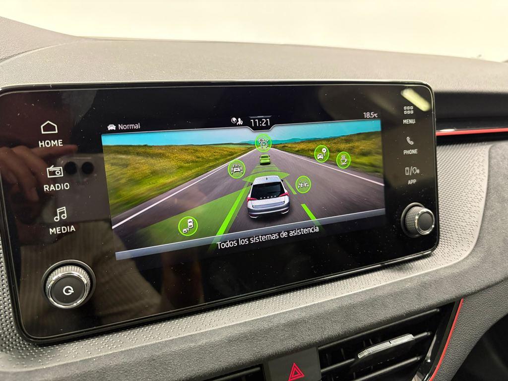 Skoda Scala Design 1.0 TSI DSG 85 kW (115 CV) - 11