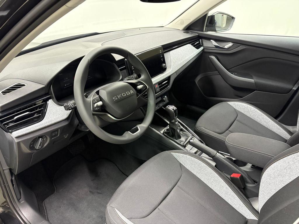 Skoda Kamiq 1.0 TSI Selection DSG 85 kW (115 CV) - 8