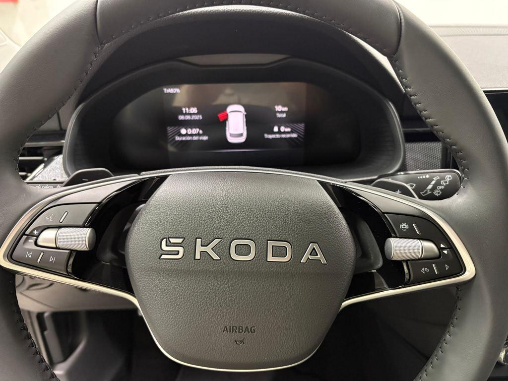 Skoda Kamiq 1.0 TSI Selection DSG 85 kW (115 CV) - 11