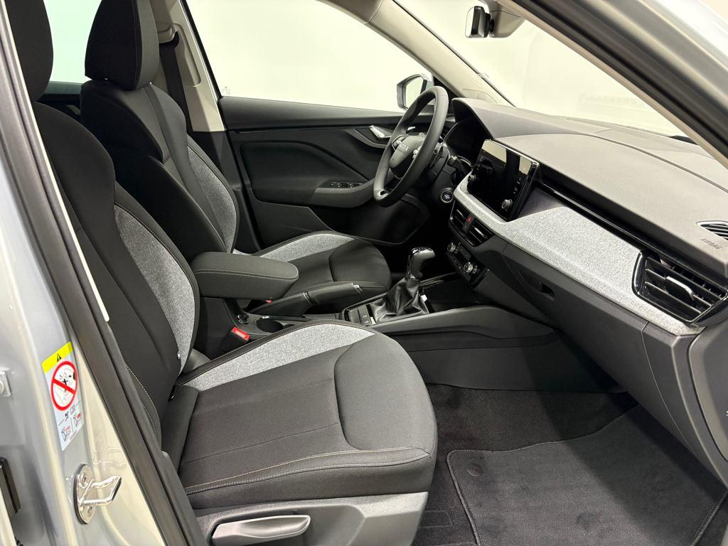 Skoda Kamiq 1.0 TSI Selection DSG 85 kW (115 CV) - 4