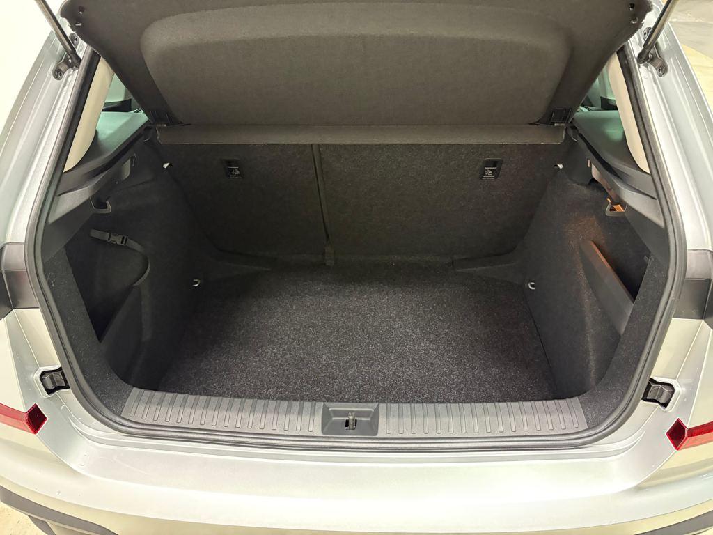 Skoda Kamiq 1.0 TSI Selection DSG 85 kW (115 CV) - 6