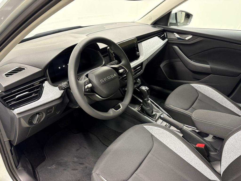 Skoda Kamiq 1.0 TSI Selection DSG 85 kW (115 CV) - 8