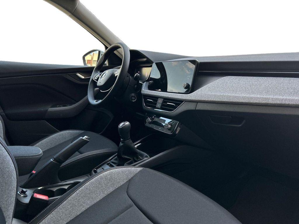 Skoda Kamiq 1.0 TSI Selection 85 kW (115 CV) - 4