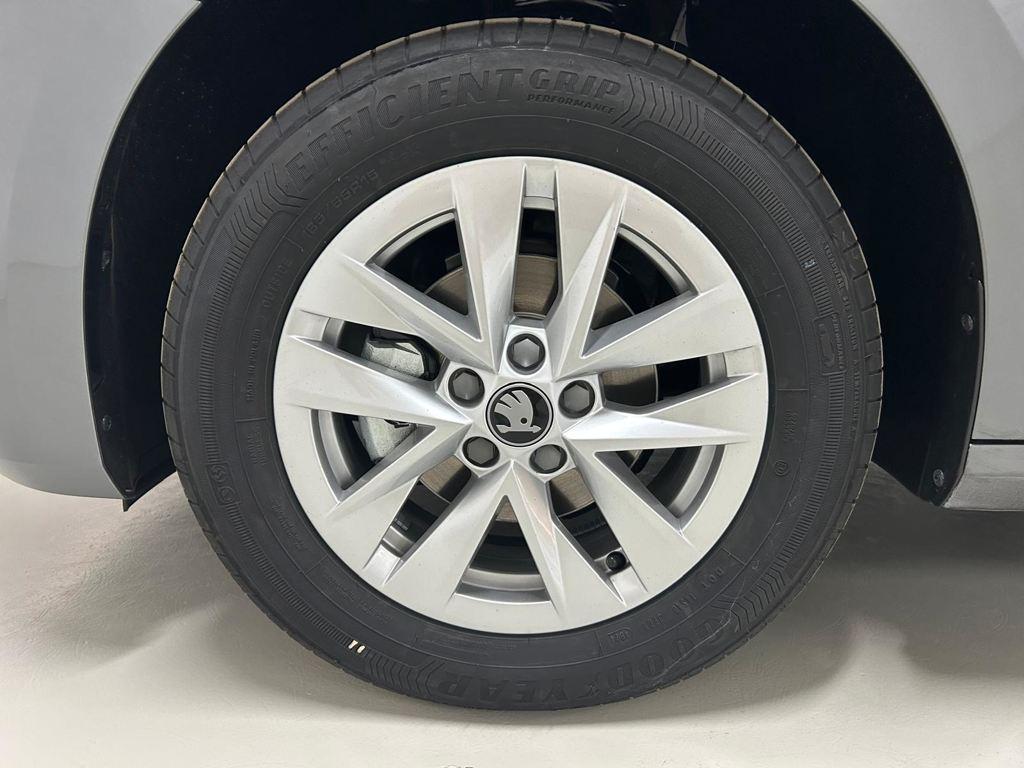 Skoda Fabia 1.0 TSI Selection 70 kW (95 CV) - 7