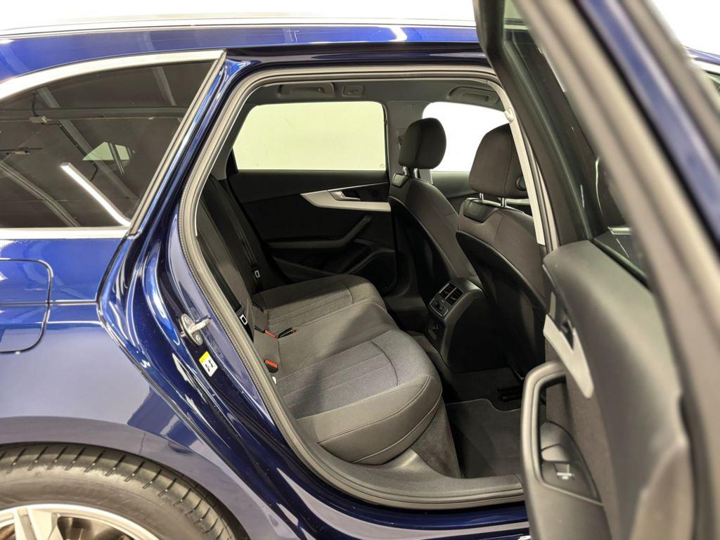 Audi A4 Avant Advanced 35 TDI 120 kW (163 CV) S tronic - 5