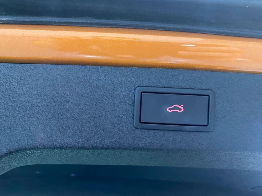 Skoda Enyaq Coupé IV RS 220 kW (300 CV) 82kWh - 18