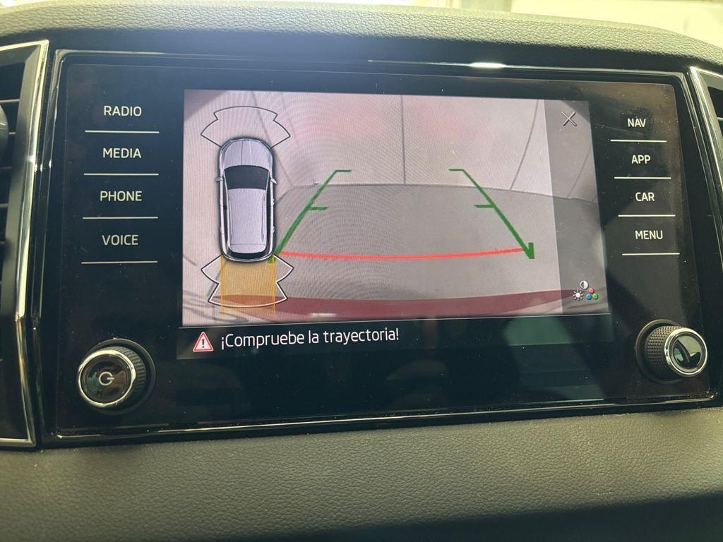 Skoda Karoq 1.5 TSI ACT Selection DSG 110 kW (150 CV) - 16