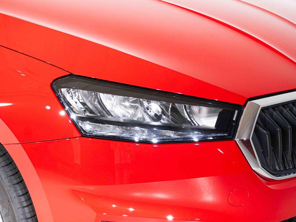 Skoda Fabia 1.0 TSI Selection 70 kW (95 CV) - 8