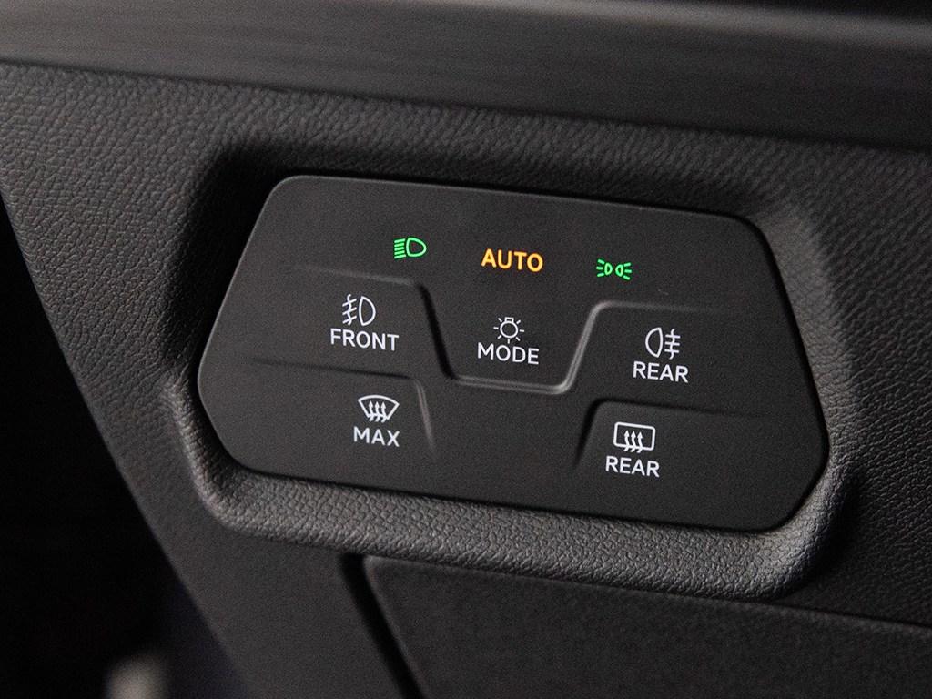 CUPRA León 1.5 eTSI DSG 110 kW (150 CV) - 11