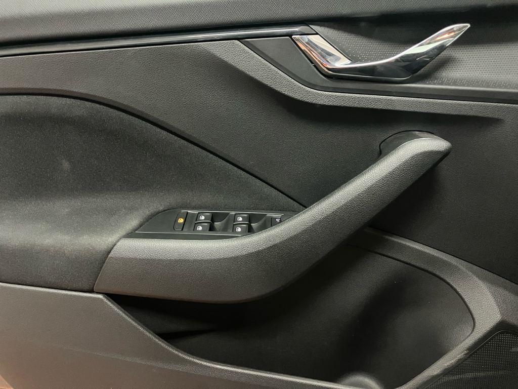 Skoda Kamiq 1.0 TSI Selection 85 kW (115 CV) - 10