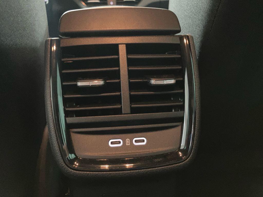 Skoda Kamiq 1.0 TSI Selection 85 kW (115 CV) - 19