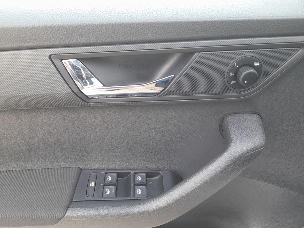 Skoda Fabia 1.0 MPI Ambition 44 kW (60 CV) - 16