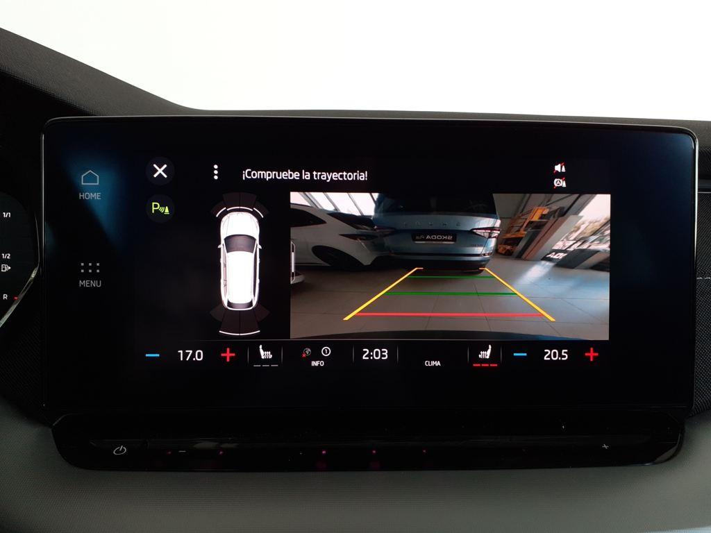 Skoda Octavia Combi 2.0 TDI Selection DSG 110 kW (150 CV) - 15