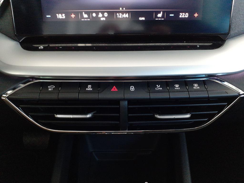 Skoda Octavia Combi 2.0 TDI Selection DSG 110 kW (150 CV) - 16