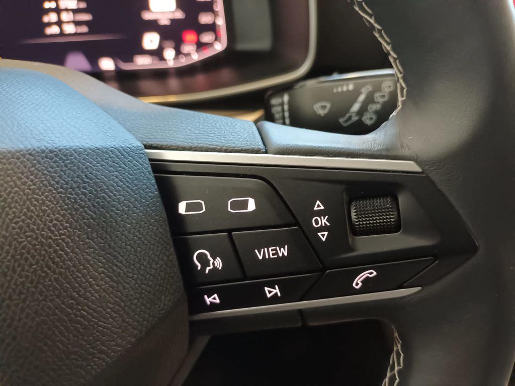 SEAT León 2.0 TDI S&S Style Go 85 kW (115 CV) - 10