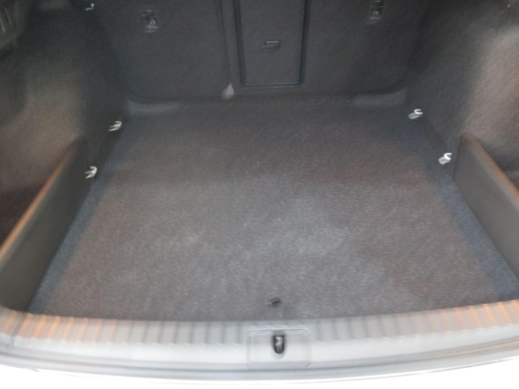 Skoda Octavia Combi 2.0 TDI Selection DSG 110 kW (150 CV) - 6