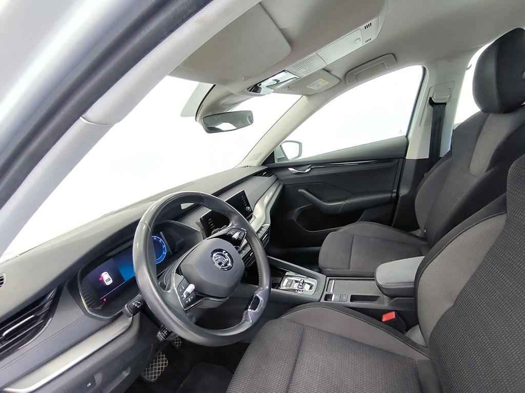 Skoda Octavia 2.0 TDI Ambition DSG 110 kW (150 CV) - 8