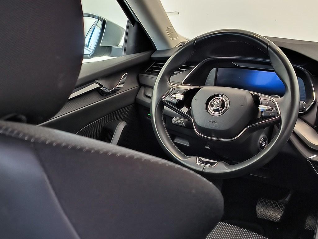 Skoda Octavia 2.0 TDI Ambition DSG 110 kW (150 CV) - 15