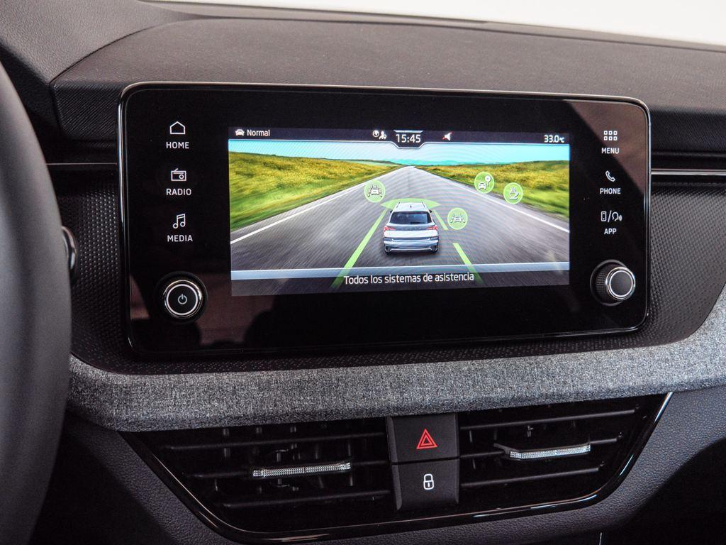 Skoda Kamiq 1.0 TSI Selection DSG 85 kW (115 CV) - 10