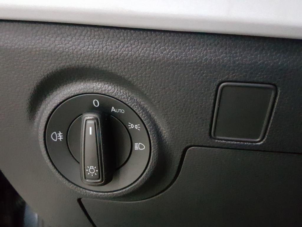 SEAT Arona 1.0 TSI Style XM 81 kW (110 CV) - 12