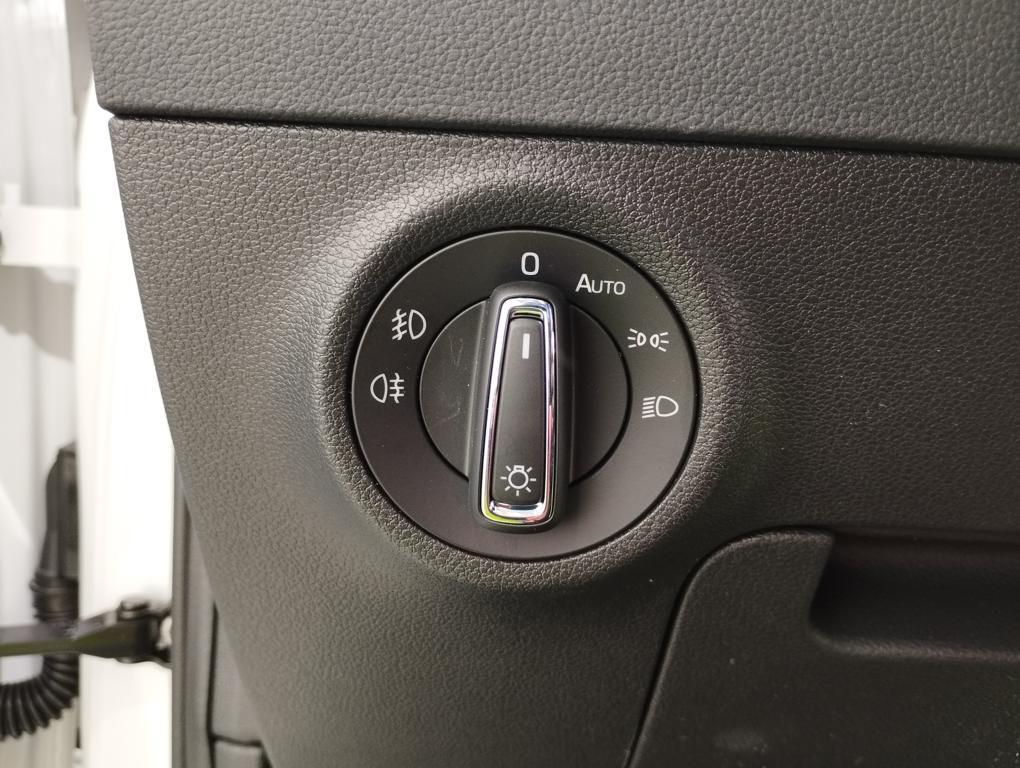 Skoda Karoq 1.5 TSI ACT Design DSG 110 kW (150 CV) - 18