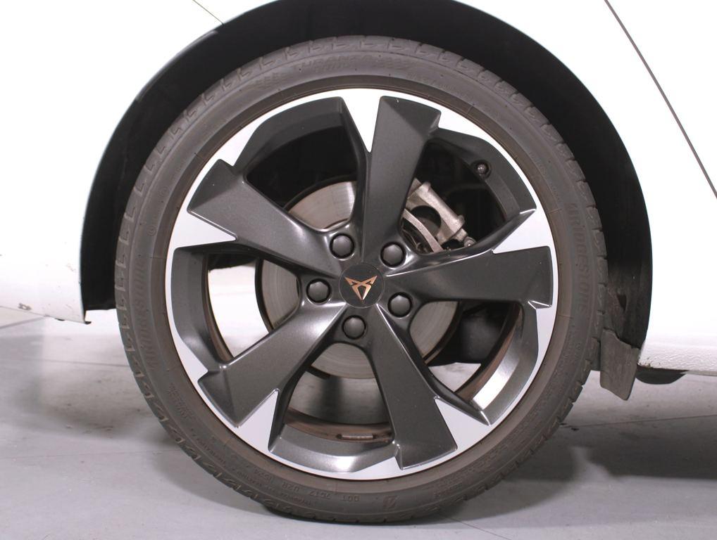 CUPRA Leon Sportstourer 1.5 eTSI DSG 110 kW (150 CV) - 7