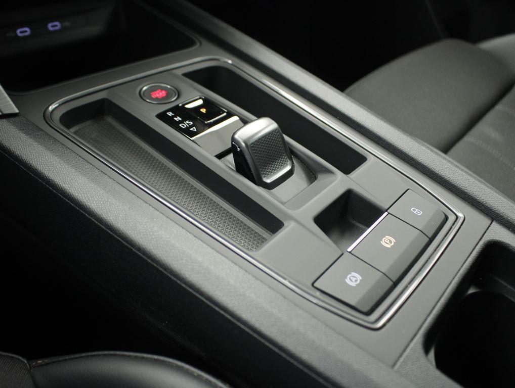 CUPRA Leon Sportstourer 1.5 eTSI DSG 110 kW (150 CV) - 9