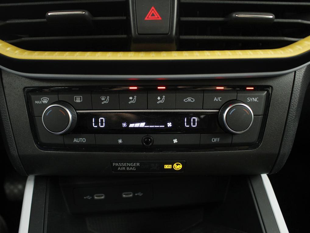 SEAT Arona 1.0 TSI Style XM 85 kW (115 CV) - 10