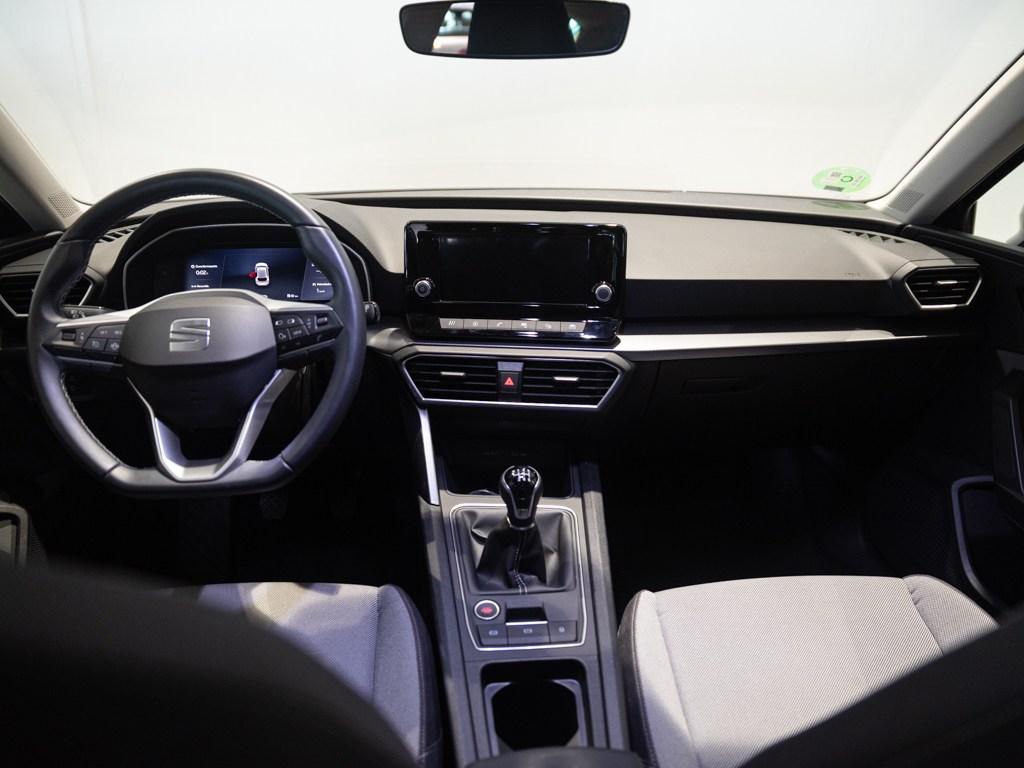 SEAT León 1.0 TSI S&S Style 25 Aniversario 81 kW (110 CV) - 3