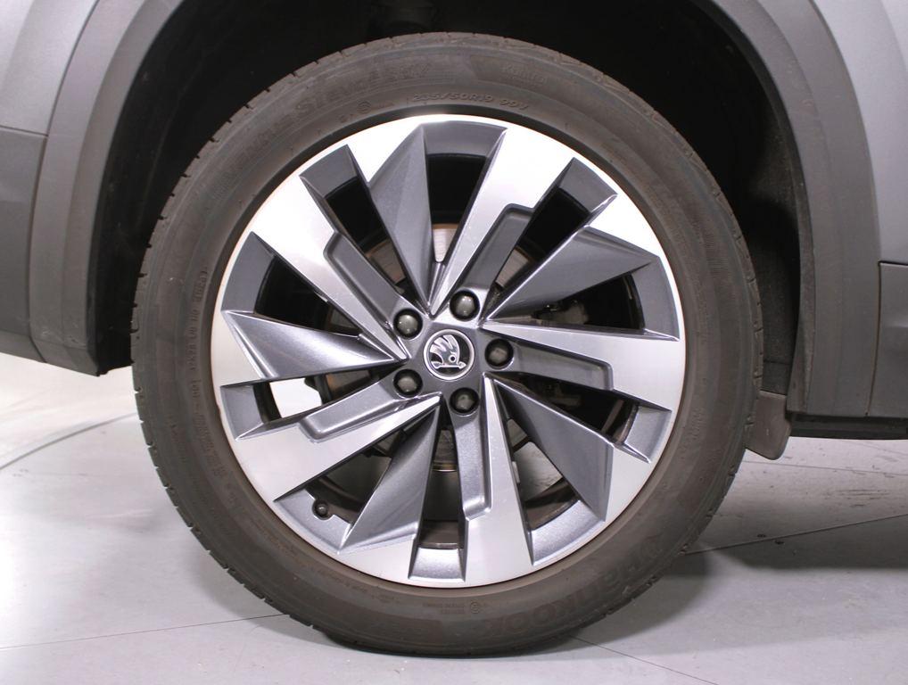 Skoda Kodiaq 2.0 TDI Design 4X4 DSG 142 kW (193 CV) - 7