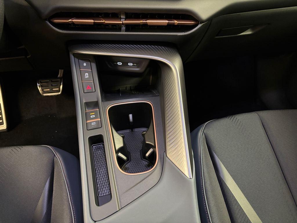 CUPRA Terramar 1.5 eTSI DSG 110 kW (150 CV) - 11