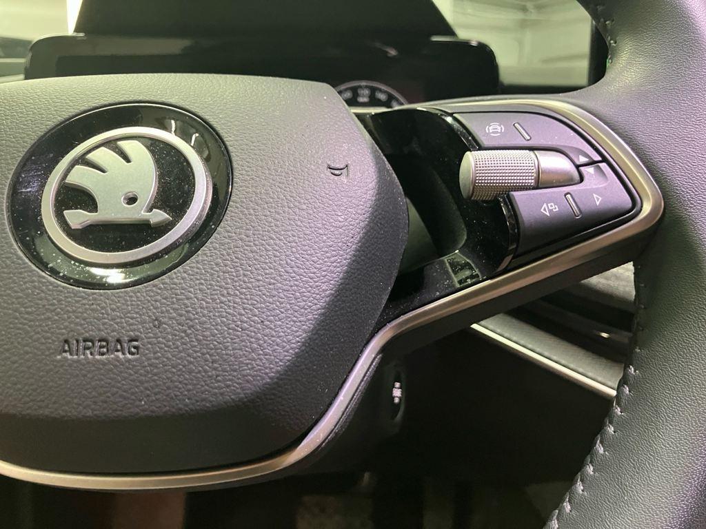 Skoda Superb Combi 1.5 TSI m-HEV Selection DSG 110 kW (150 CV) - 9