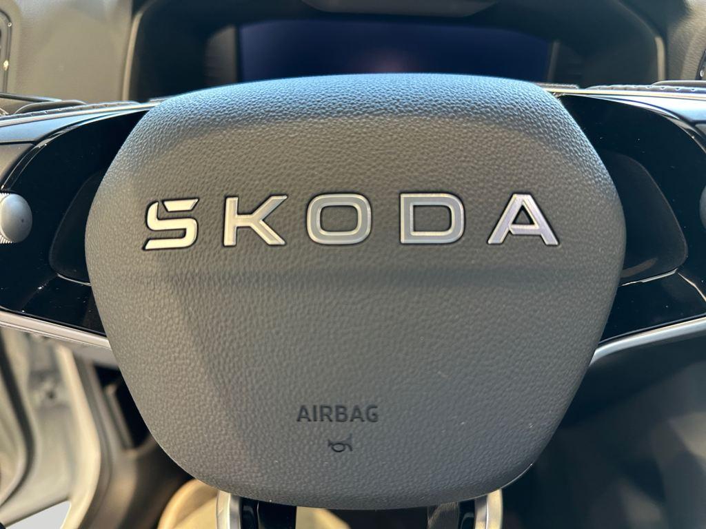 Skoda Karoq 1.5 TSI ACT Sportline DSG 110 kW (150 CV) - 8