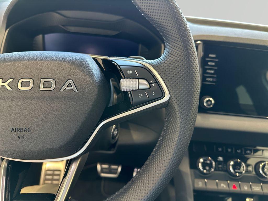 Skoda Karoq 1.5 TSI ACT Sportline DSG 110 kW (150 CV) - 9