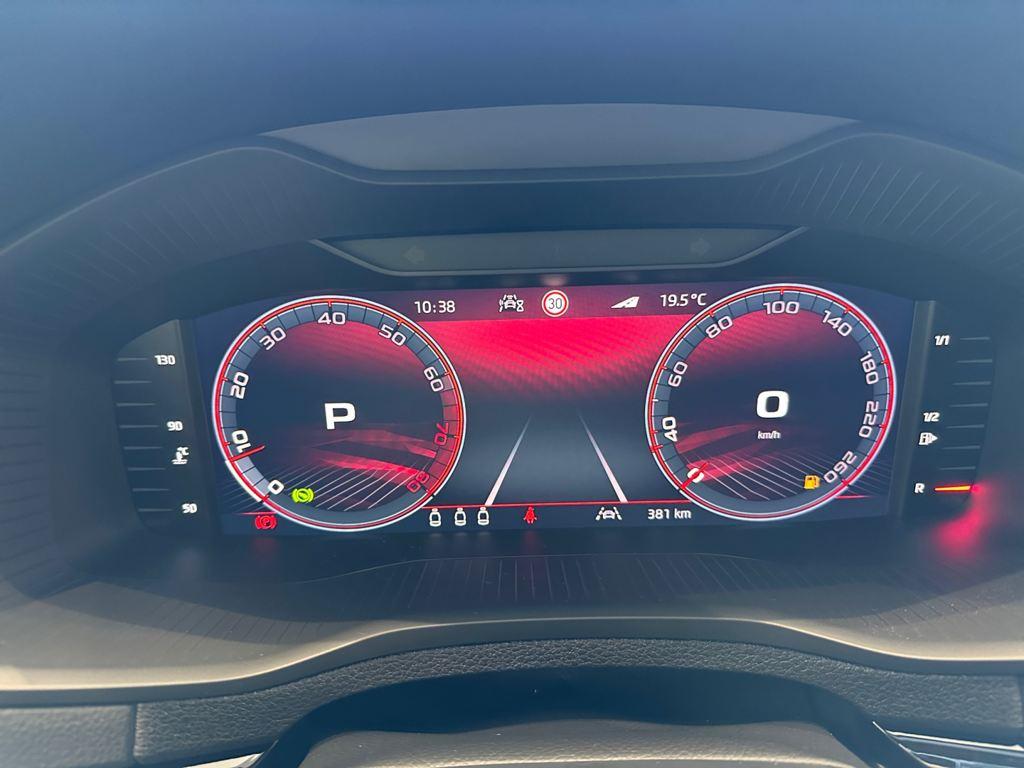 Skoda Karoq 1.5 TSI ACT Sportline DSG 110 kW (150 CV) - 14